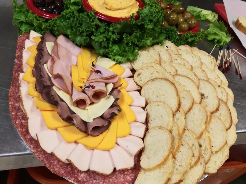 Luigi's Italian Delicatessen food